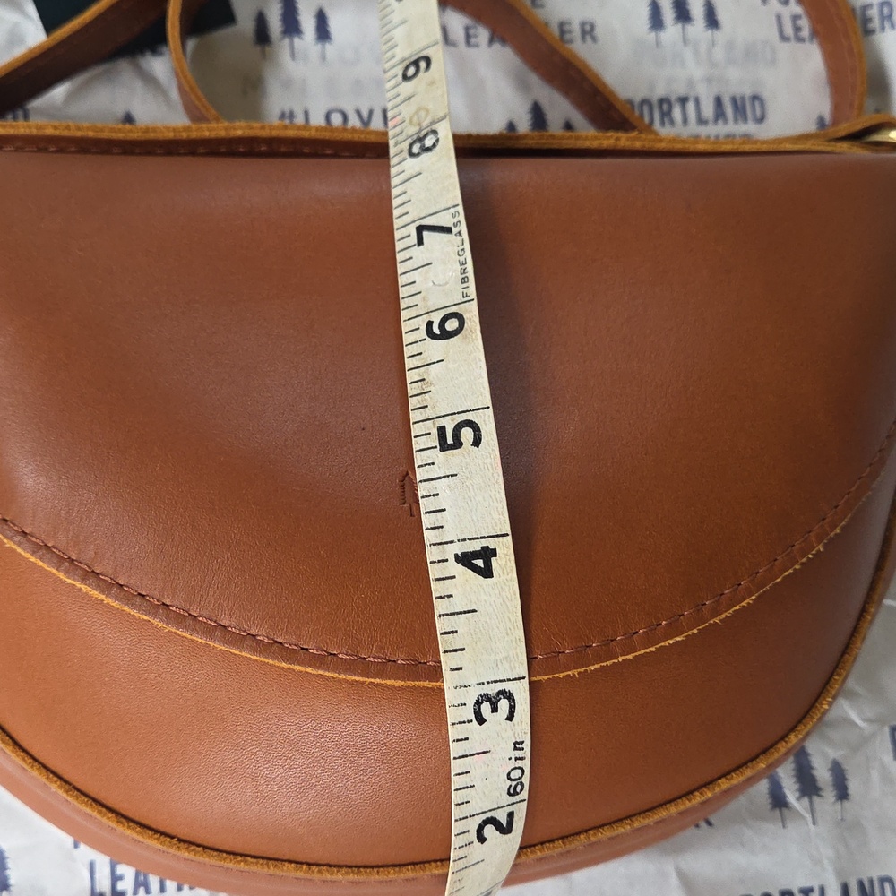 Portland Leather Goods Tan Leather Crossbody Bag - Picture 10 of 11
